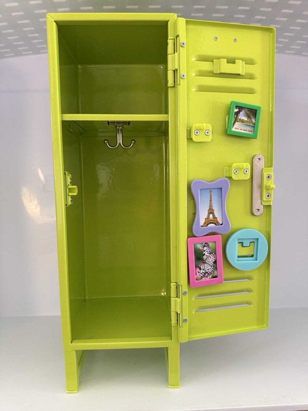 American Girl Doll 2013 Lime Green Metal School Locker With Accessories